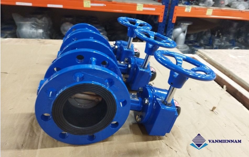 Đặc điểm nổi bật của van bướm tay quay DN50 
