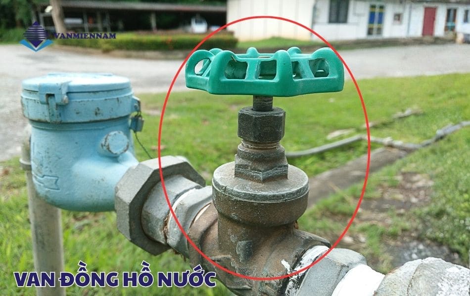 van dong ho nuoc